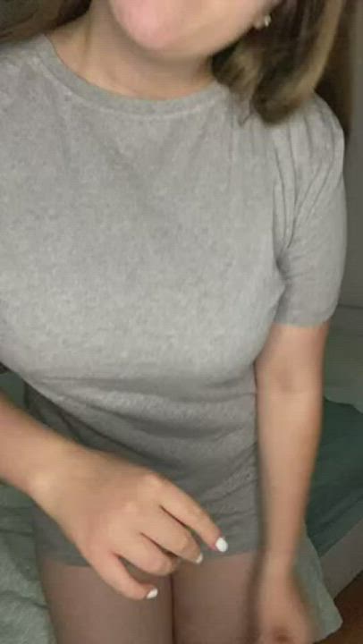 Finally I feel comfortable enough to show my chubby tummy... plz be nice