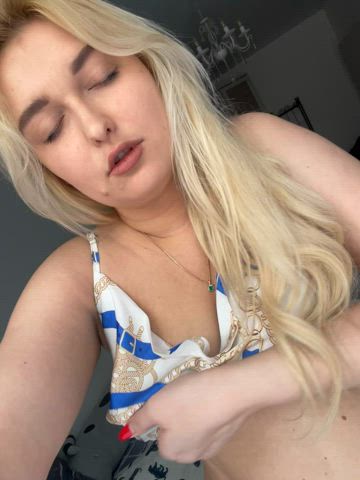 Innocent face, sinful body