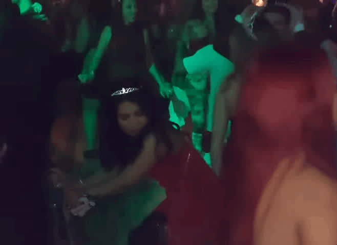 big ass club cuckold dancing nightclub spanking twerking watching wife gif