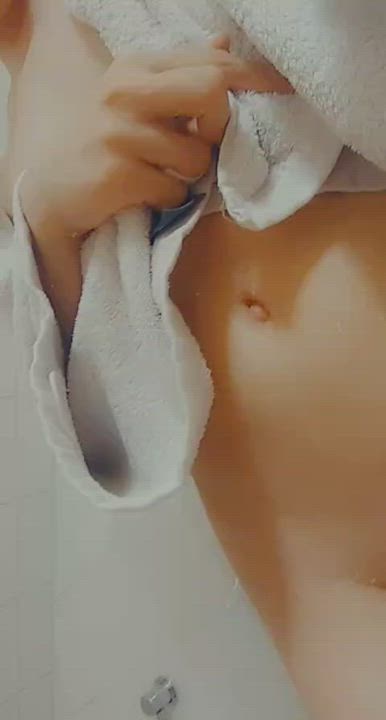 i always get stares in the gym showers [19] kik Lailan02