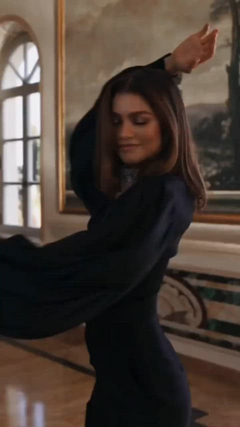 celebrity sexy zendaya gif