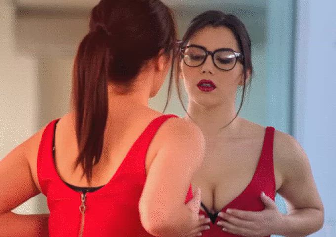 pornstar cleavage dress valentina nappi sfw gif