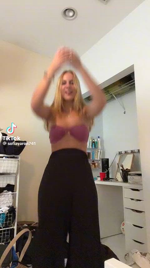 ass horny slut teen tiktok gif