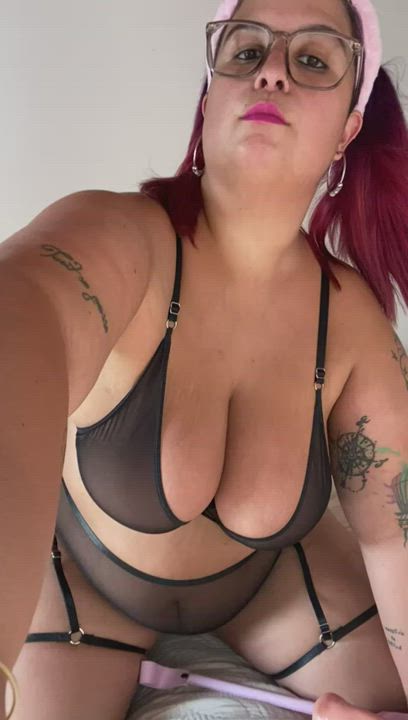 Mistress Juliette 🐍 dominant latina bbw⛓️ in search of piglets 🐽 to humiliate