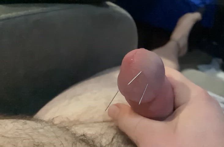 [EXTREME] Acupuncture ends in cumshot 