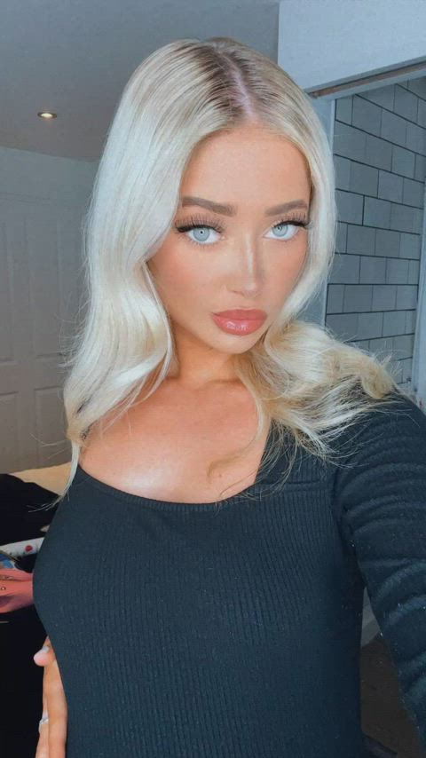 blonde onlyfans pretty gif