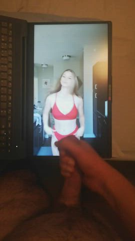 Brooke Monk got a cumtribute tonight