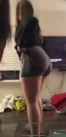 Ass Booty Close Up Dancing Grinding Lesbians Teens Twerking gif