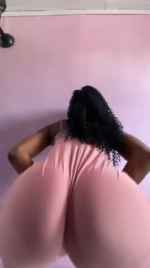 big ass dancing ebony gif