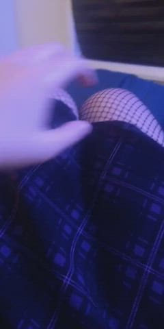 oh no, someone ripped my fishnets ?what ever will i do
