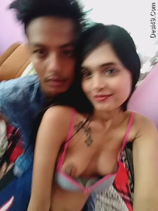 Desi ?horny ?girl ?enjoying with bf video