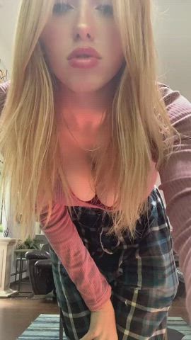 [kik] 22F - I guess you boys didn't understand last time. I want to send tiktok girls