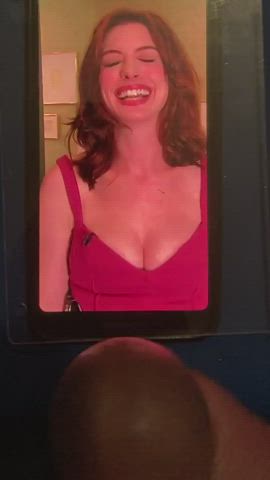 anne hathaway cleavage cum cum on tits kiss tribute gif