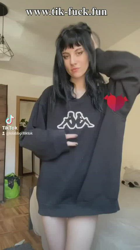 amateur big tits boobs cute pussy sex solo teen tiktok tits gif