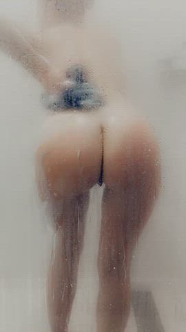 Enjoying my Sunday shower! Who’s up for making me dirty again?