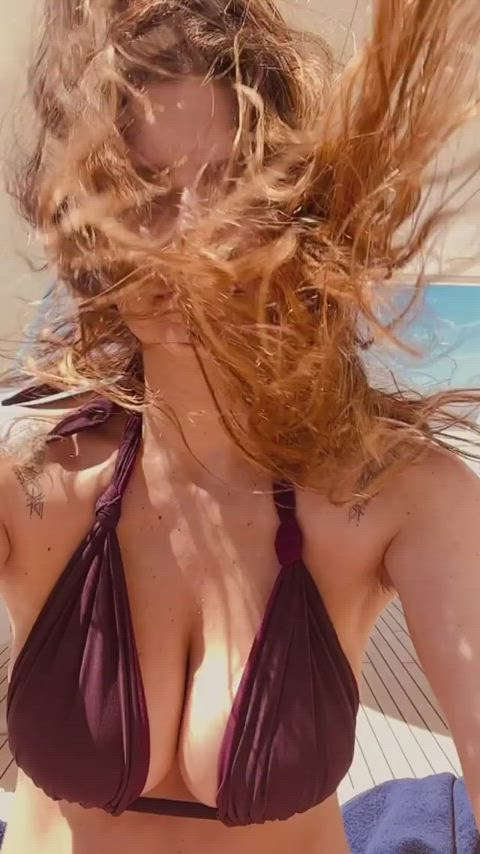 celebrity cleavage lake gif