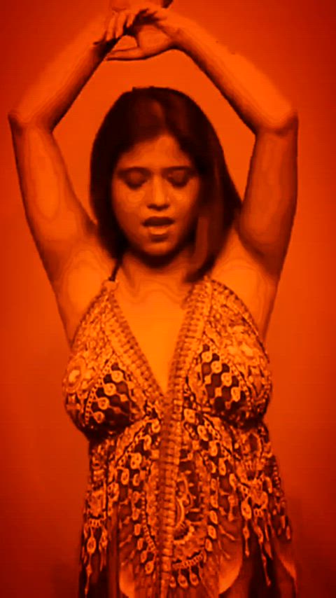 bengali bhabi bollywood dancing desi hindi indian model naked striptease gif
