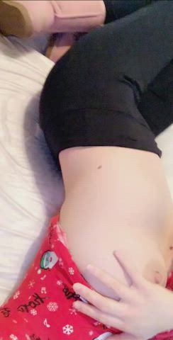 23 [F4M] Cum cure my horniness I'll cure URS Snapchat: Konemai735