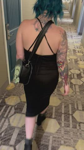 Alt Bull Hotwife MILF Tattoo Vixen Wife gif