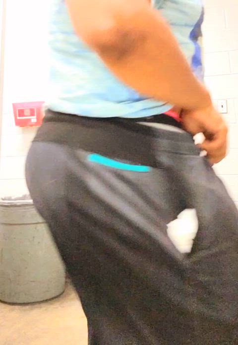 ass shaking ass spread asshole big ass bubble butt femboy sissy thick twerking gif