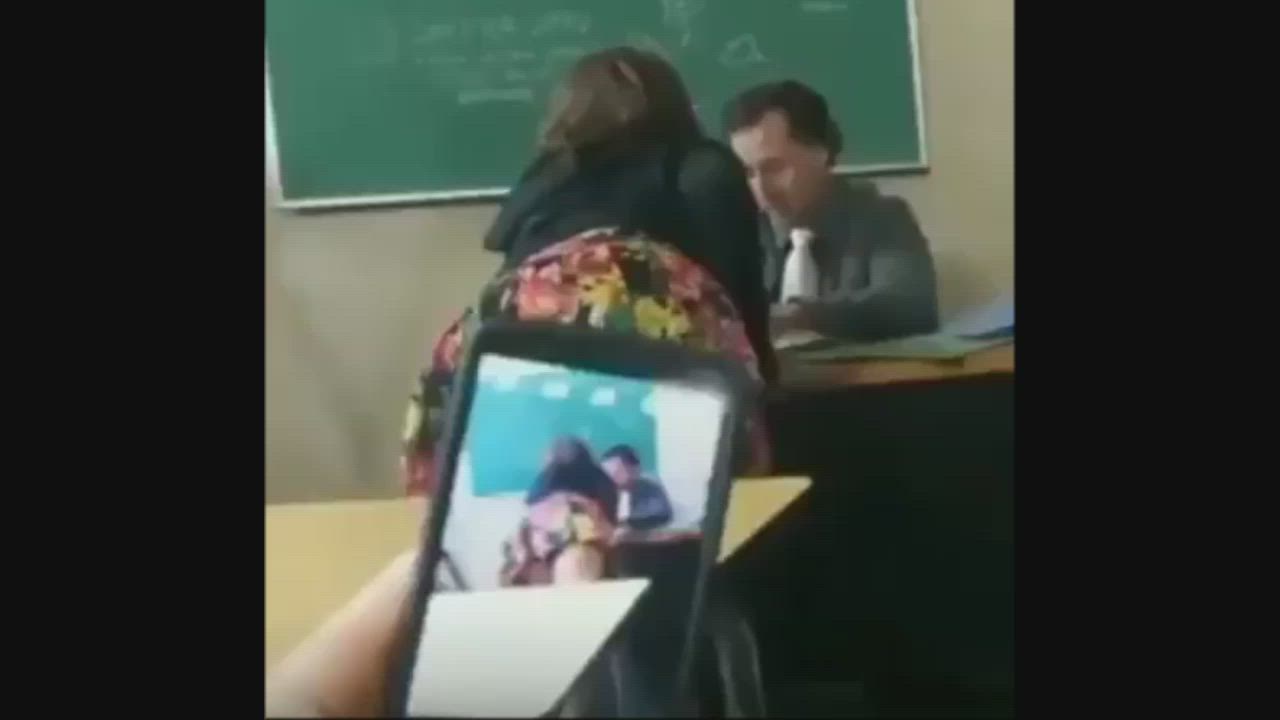 Teacher's Got No Idea