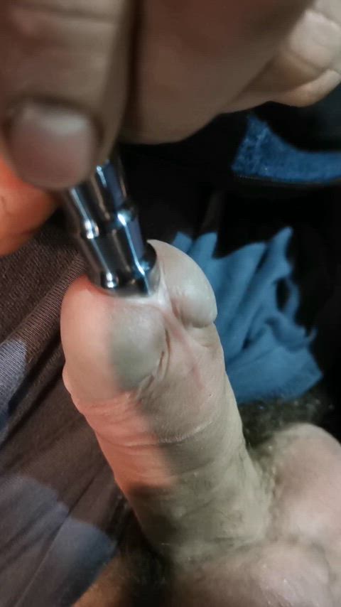 This plug fits realy tight. My cock doesn't want to give it back