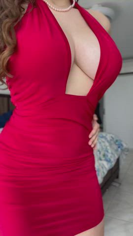 my new dress can barely hold them in (19f)
