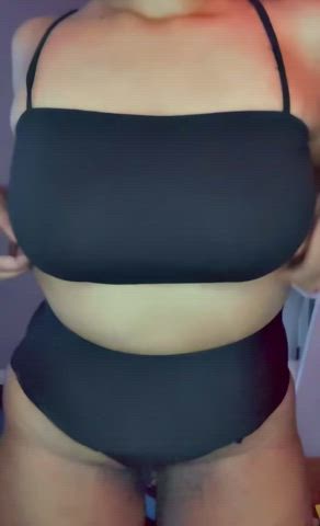 BBW Big Tits Bouncing Tits Busty Curvy Ebony Tease gif