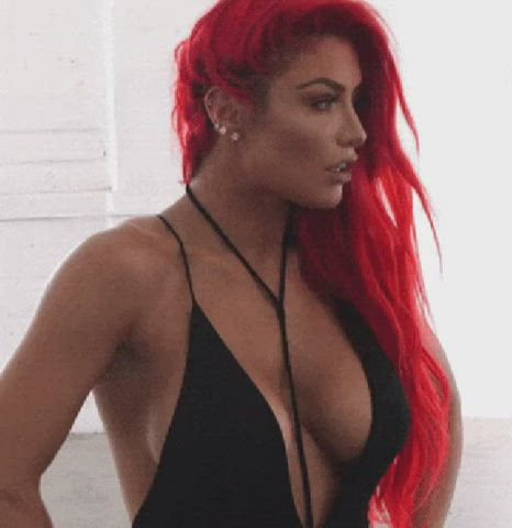 Big Tits Cleavage Eva Marie gif