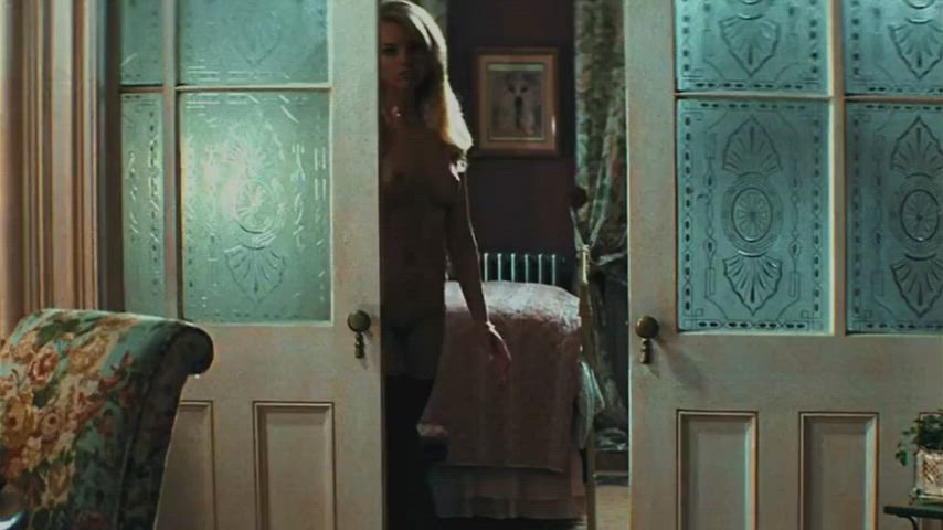 Blonde Margot Robbie Skinny gif