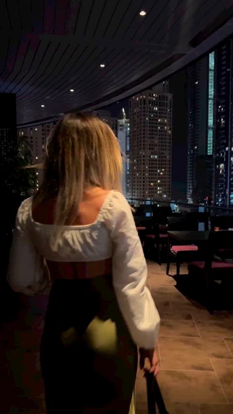 amateur date public solo gif