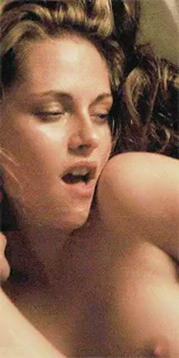 Kristen Stewart, tit