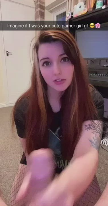 Upvote for a blowjob video and nude pack! I'm one of the girls that actually sends