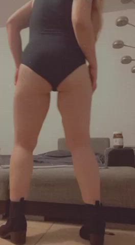 amateur ass asshole blonde booty homemade pawg solo trans femboys gif