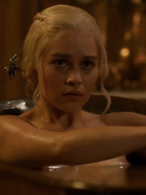 THAT Emilia Clarke Nude Scene (Edited by me) [VIDEO] 