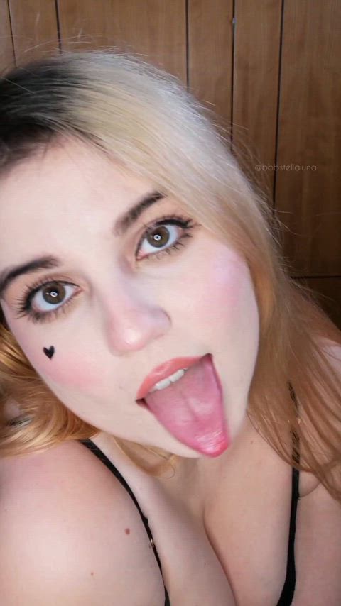 ahegao amateur onlyfans gif