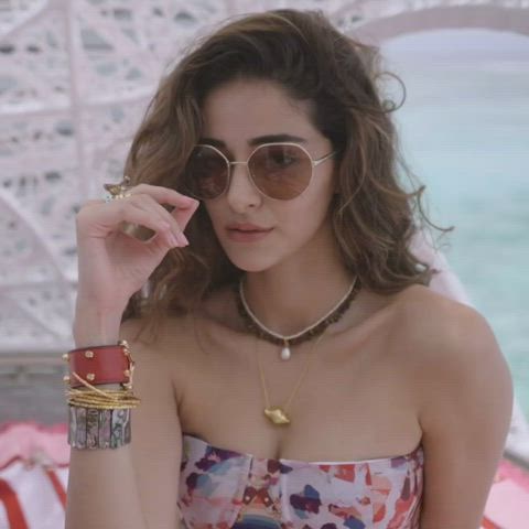 Armpits Bikini Body Cleavage Indian Petite Seduction gif