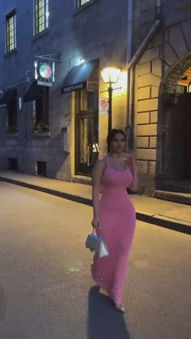 amateur big ass big tits dress high heels outdoor gif