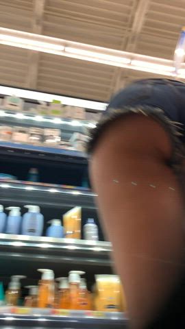 ass bending over candid gif