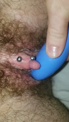 Making myself cum with my new vibrator