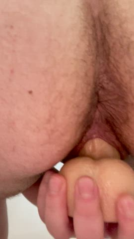 after 1 hour of being plugged with my 7"x6.5" dildo (already back in ready