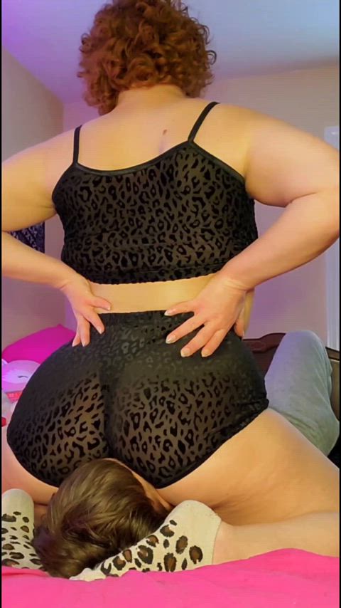 big ass egirl face sitting face smothering facesitting femdom jiggling loyalfans