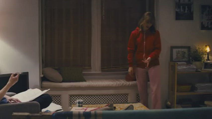 celebrity rachel mcadams underwear gif