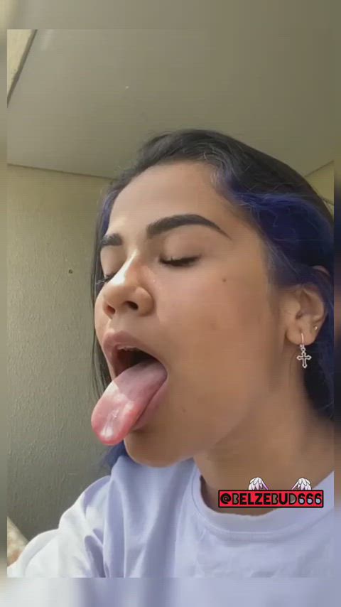 amateur latina long tongue tongue tongue fetish gif