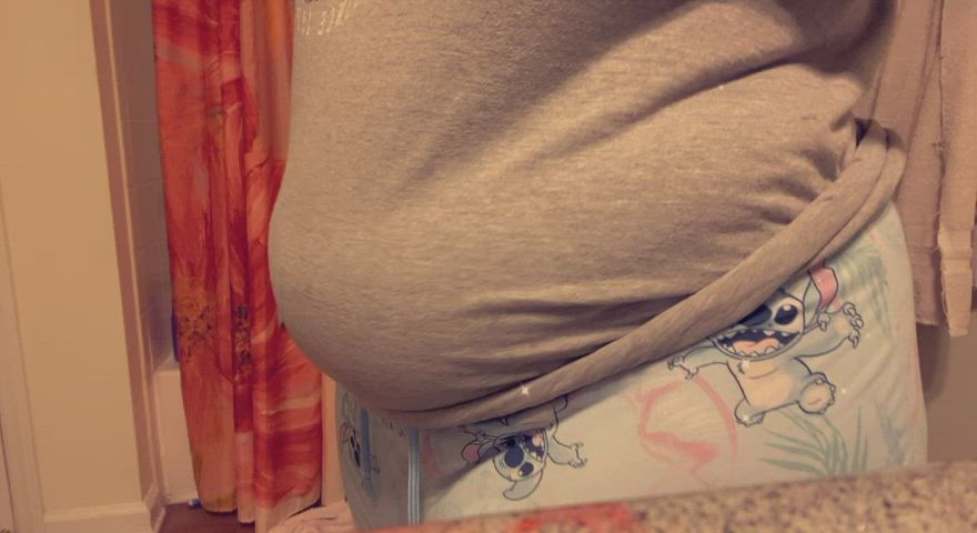 bbw belly button jiggling gif