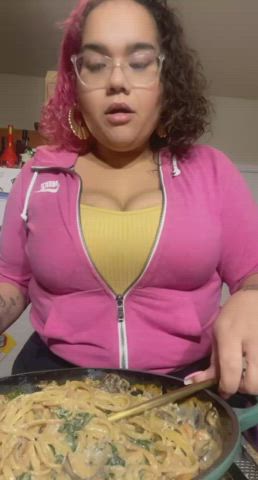 bbw chubby food fetish gif