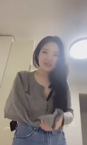 asian big tits nipples nipslip gif