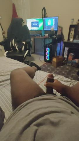 anyone like nerdy guys with big black dicks?