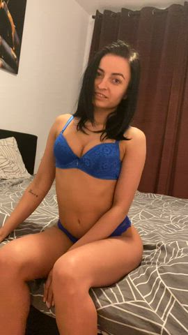 amateur babe onlyfans petite gif