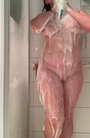 natural tits shower thick gif